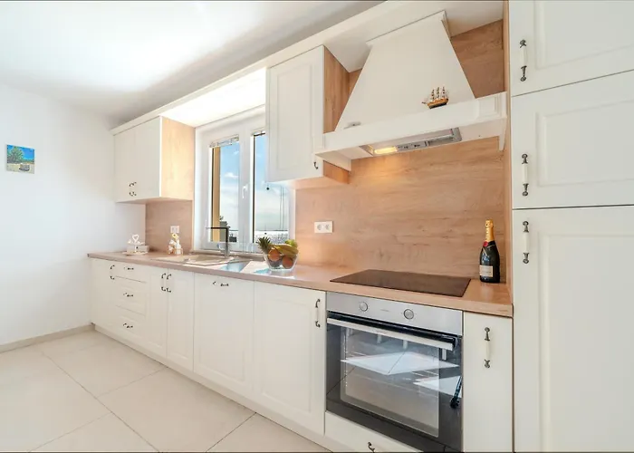 아파트 By The Sea Privlaka, Zadar - 24599