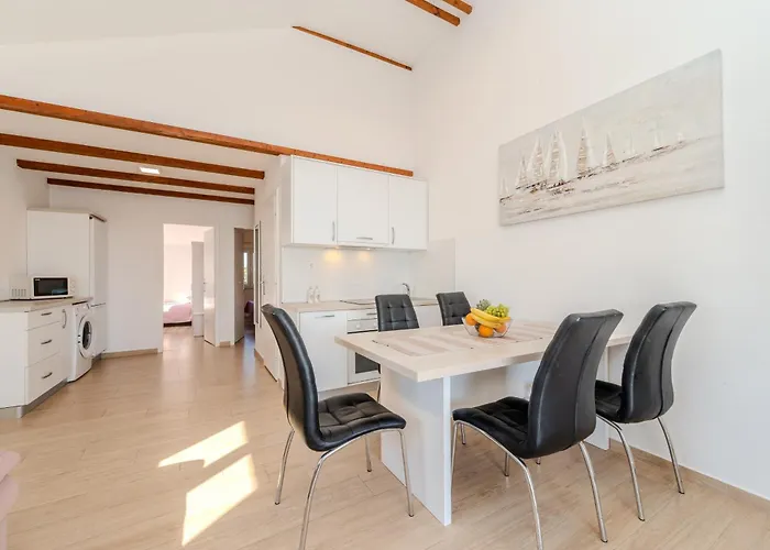 Apartment By The Sea Privlaka, Zadar - 24599 Privlaka (Zadar)