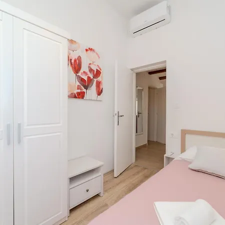 Apartment By The Sea - Zadar - 24599 Privlaka (Zadar)