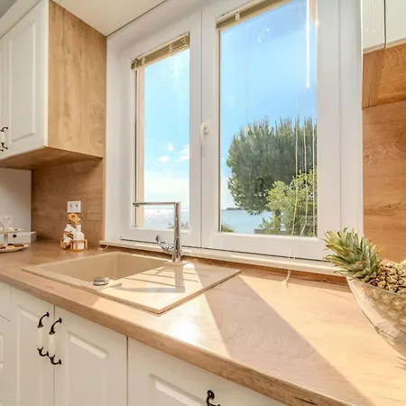 Apartment By The Sea - Zadar - 24599
